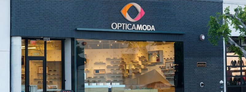 Opticamoda:- eye exam Bradford